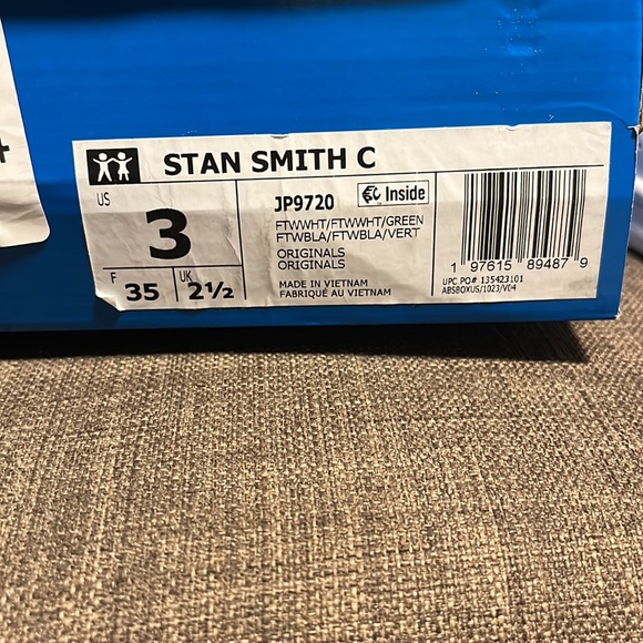 Adidas Stan Smith White Sneakers with Green Details kids size 3 new in box - Picture 11 of 11